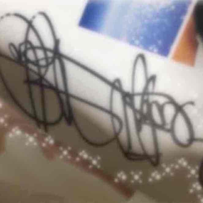 山﨑賢人写真集 「THE KENTOS」 直筆サイン付き