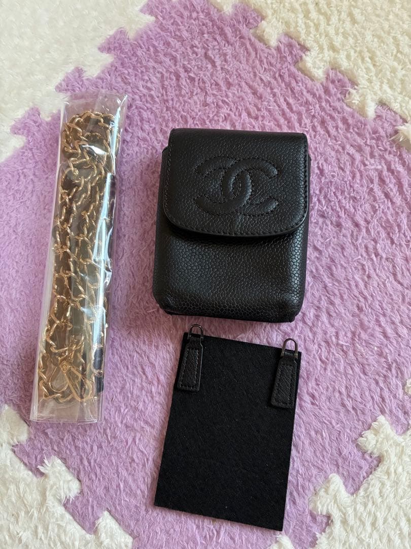 CHANEL ブラックレザーポーチ シガレットケース チェーン付き