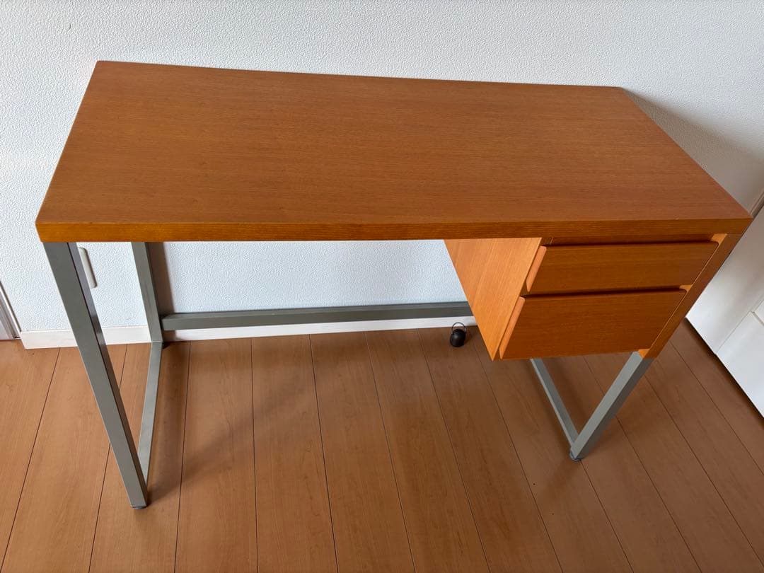 SOHOspace机　桜屋工業株式会社