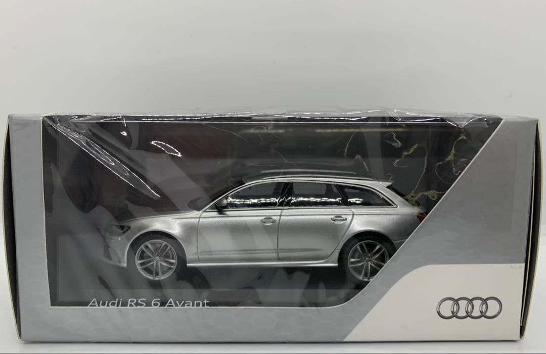 Audi特注1/43 Audi RS 6 Avant プリスマシルバー