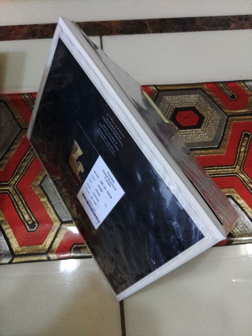 ペルシャ絨毯　イラン　クム産　シルク100%　46cm✕30cm　額装　保証書付