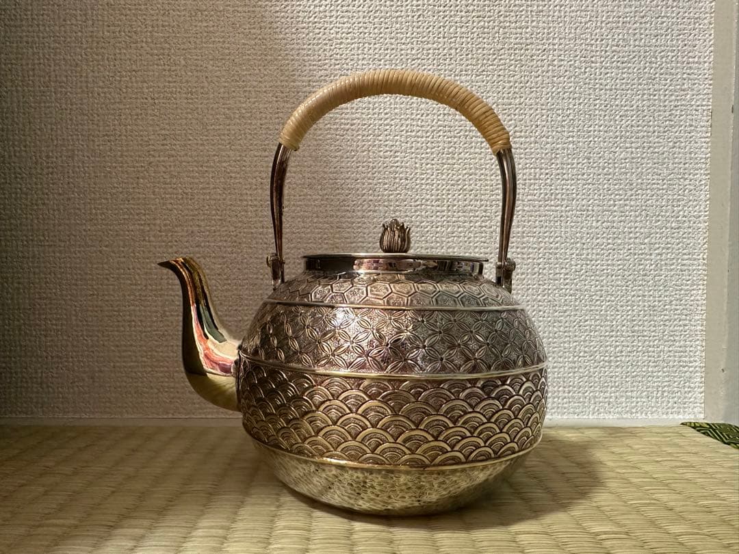 純銀製 金蘭模様彫 蕾摘 湯沸 銀瓶 工芸品 美術品 煎茶道具
