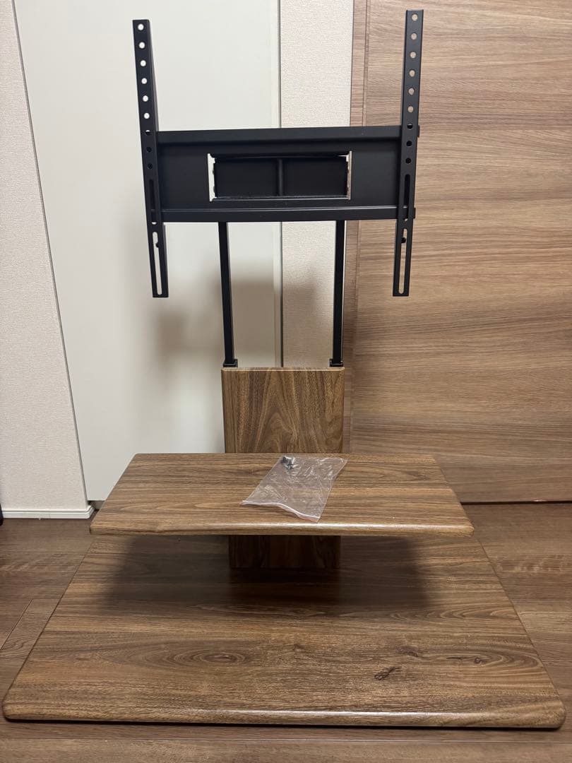 テレビスタンド、キャスター付き、組み立て済み