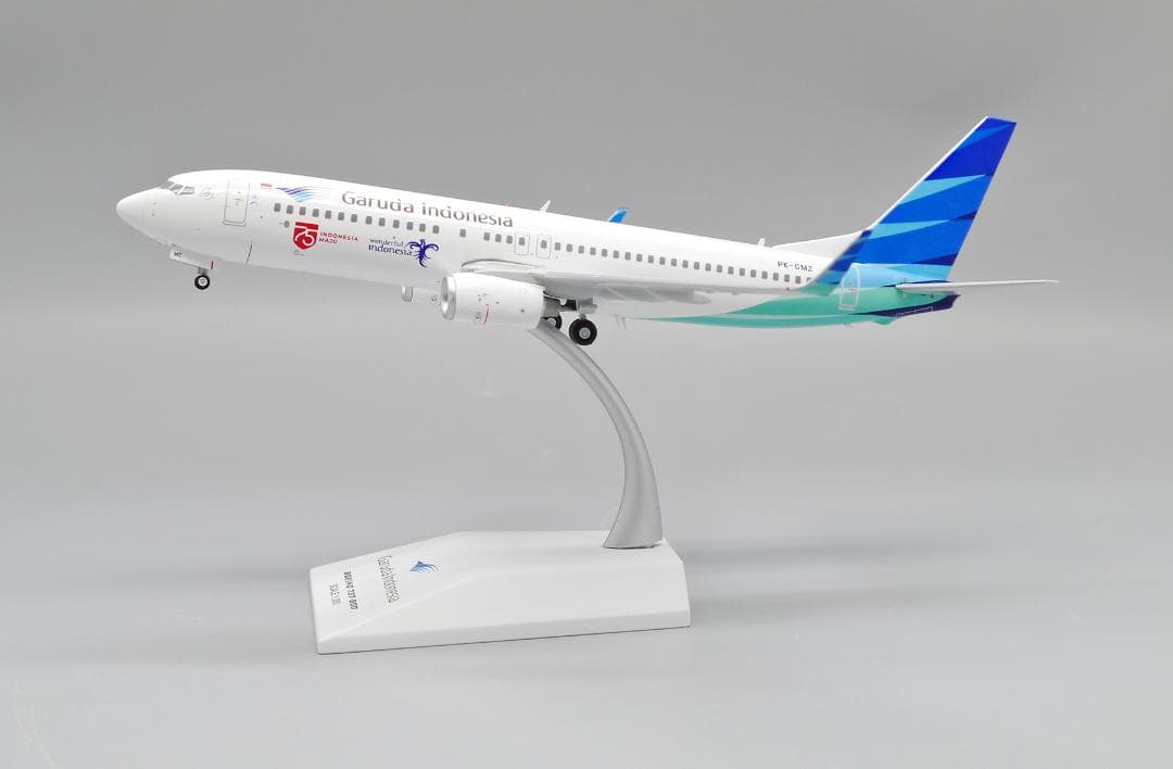 ガルーダインドネシア航空 737-800 PK-GMZ 1/200
