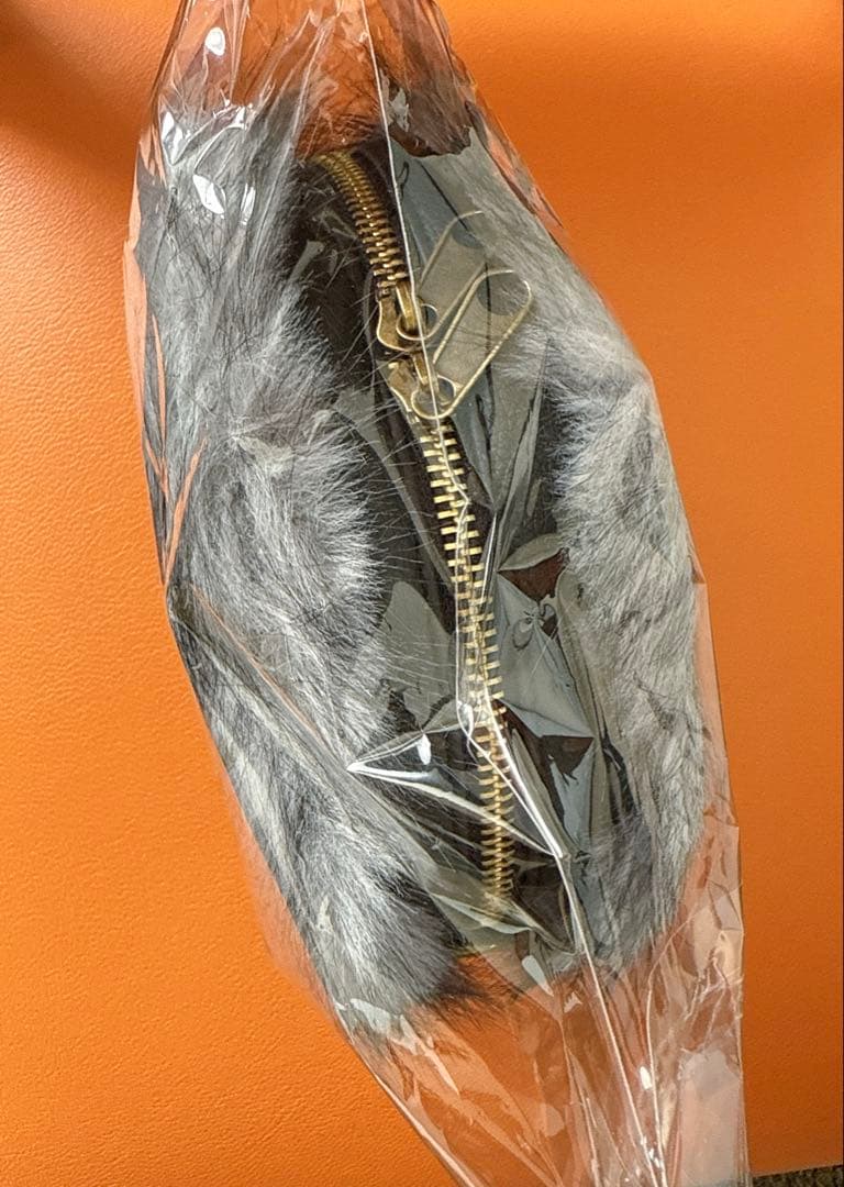 め*も様 Amano Tatsuya もふもふバック　Crossfaith