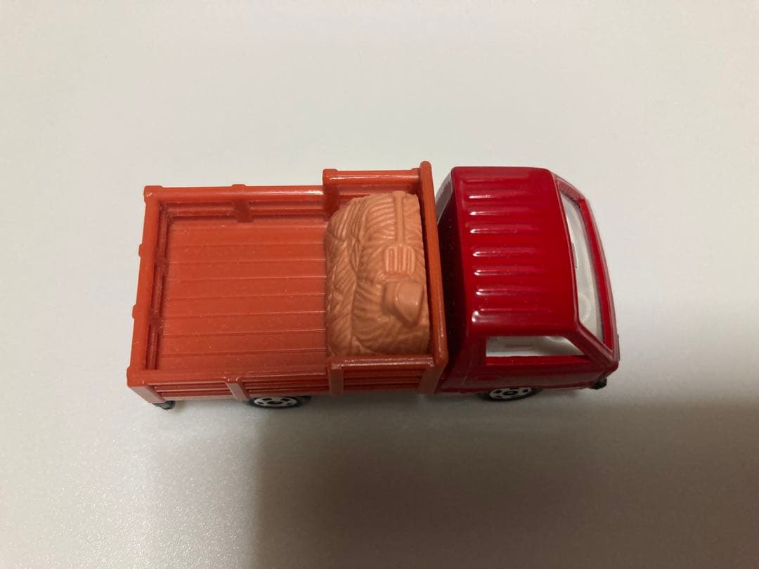 トミカ　No.39 黒箱　日本製　スズキ　キャリィ　家畜運搬車