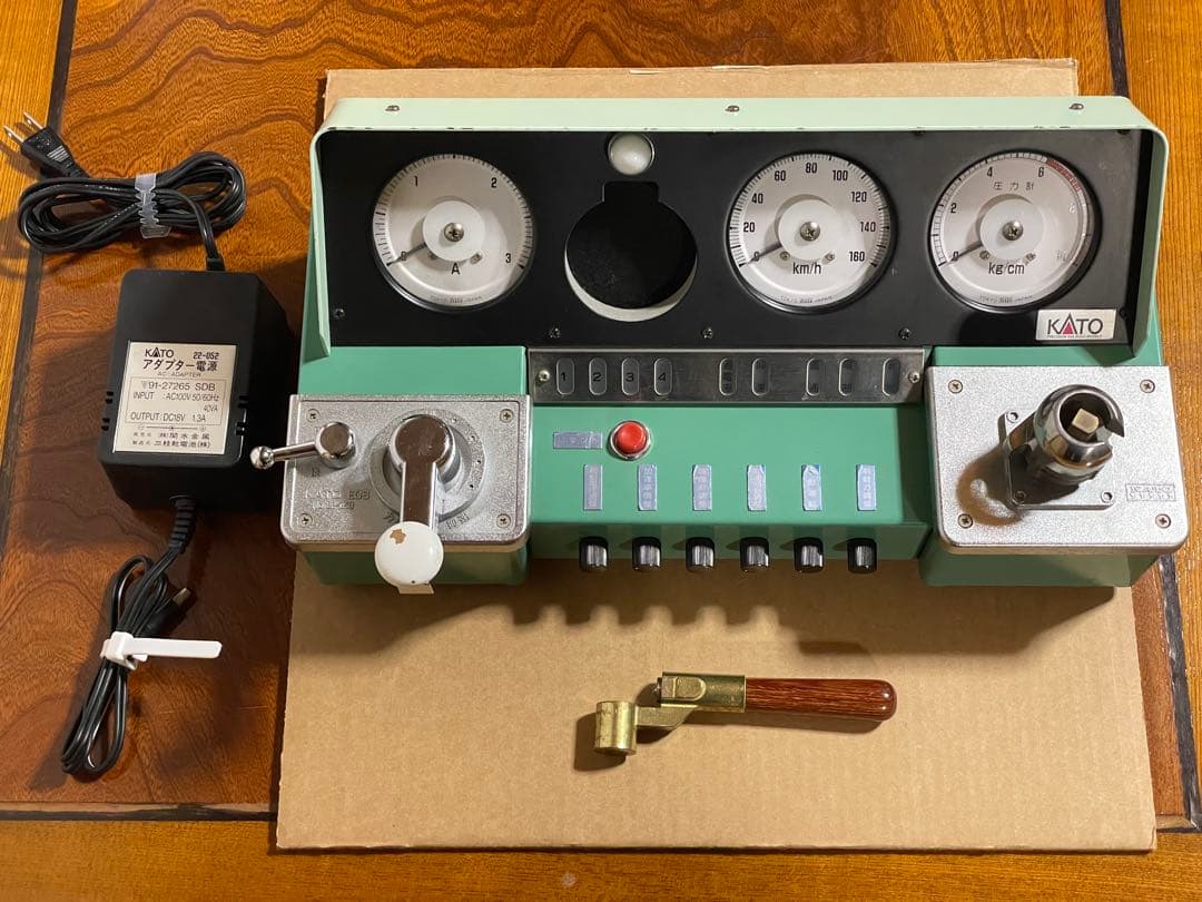KATO 22-050 ECS-1運転台形コントローラー