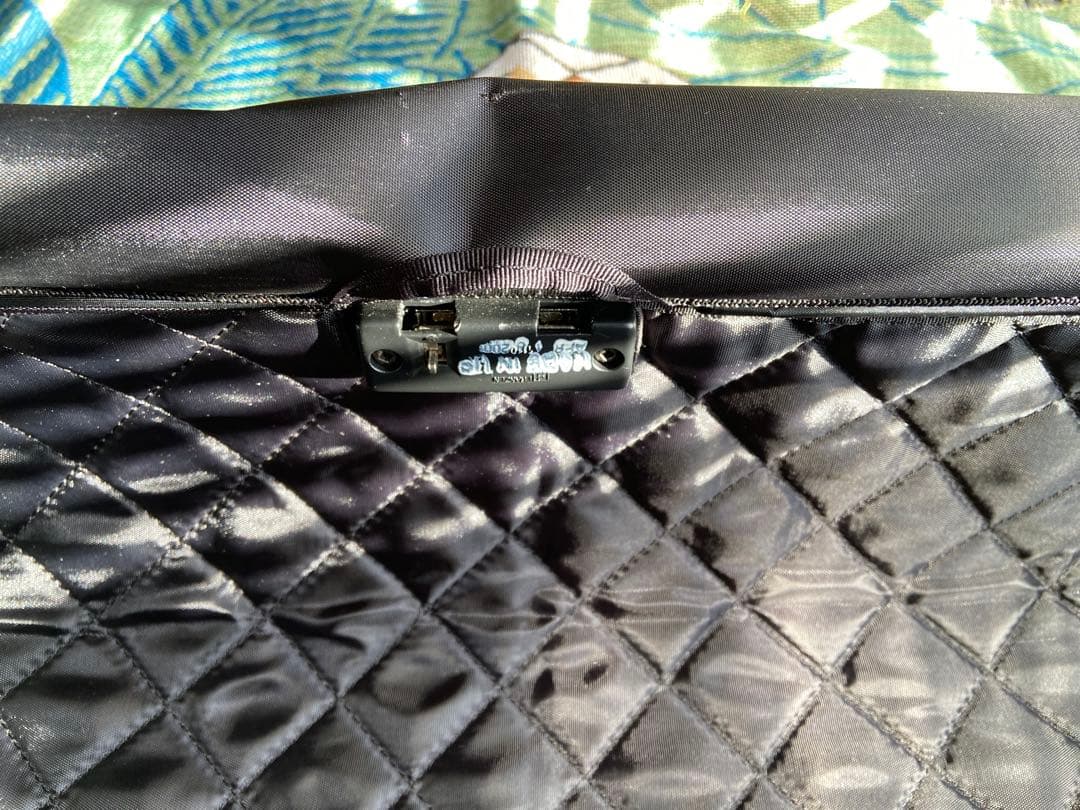 ゼロハリバートンスーツケース2輪