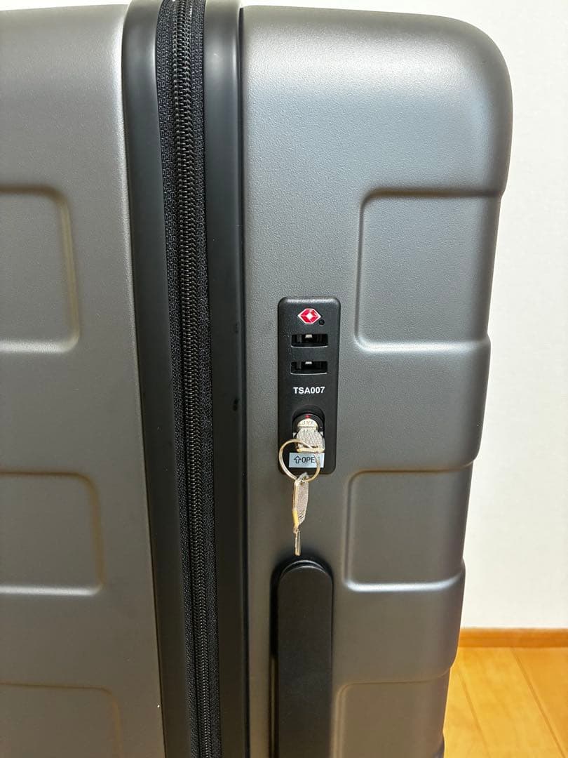 無印良品 ハードキャリーケース 75L バー高さ調節タイプ 新品未使用