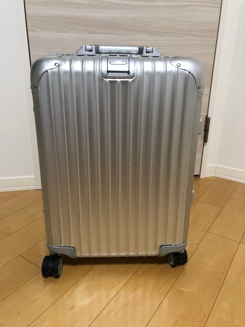 【美品】リモワ　トパーズ　Rimowa Topas 機内持ち込み 32L 4輪
