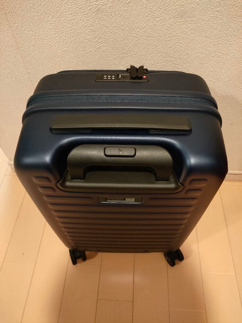LOJEL　Cubo　スーツケース　ネイビー　S　機内持ち込み　TSAロック