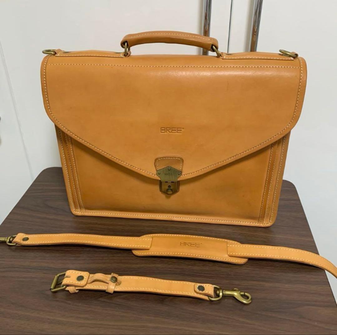 週末値引　BREE ビジネスバック　ヌメ革　USED