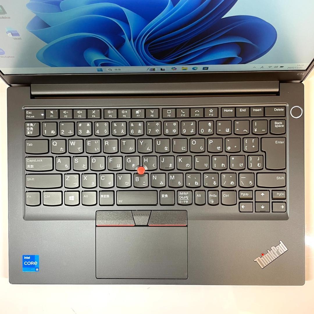 ★超美品★ 2021年製 第11世代Corei5 ThinkPad QQ0