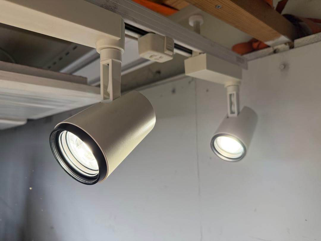 カ*ル様 TG197 美品 大光 レール照明 LEDスポットライト 22年 10