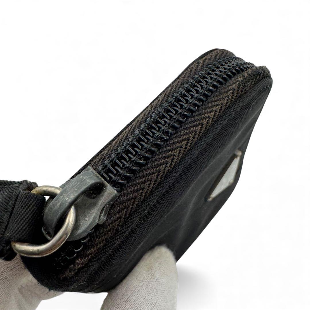 PRADA ケース　小銭入れ　三角ロゴ　ナイロン　ポコノ　プラダ