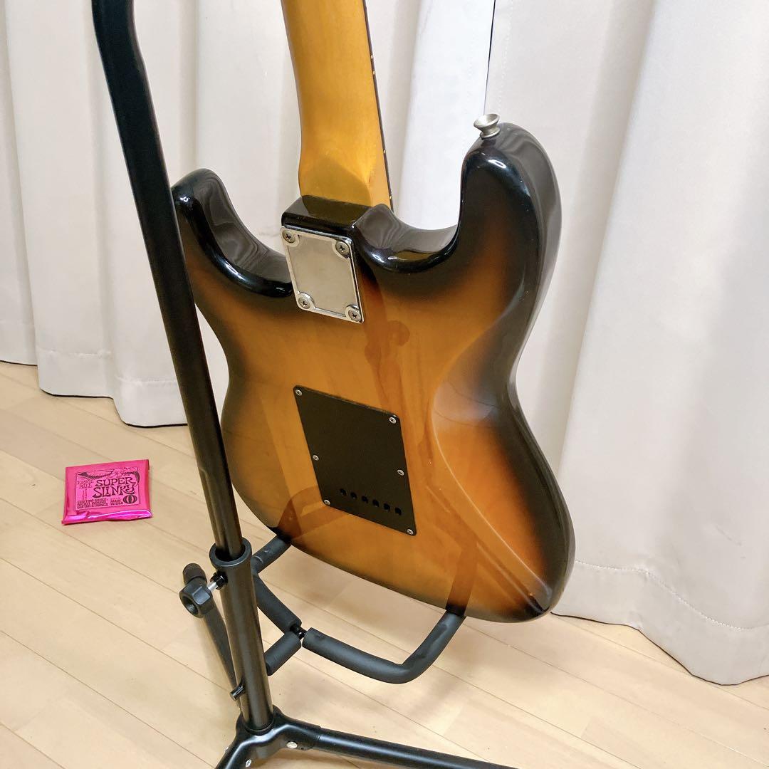 FERNANDES フェルナンデス ストラトキャスタータイプ サンバースト