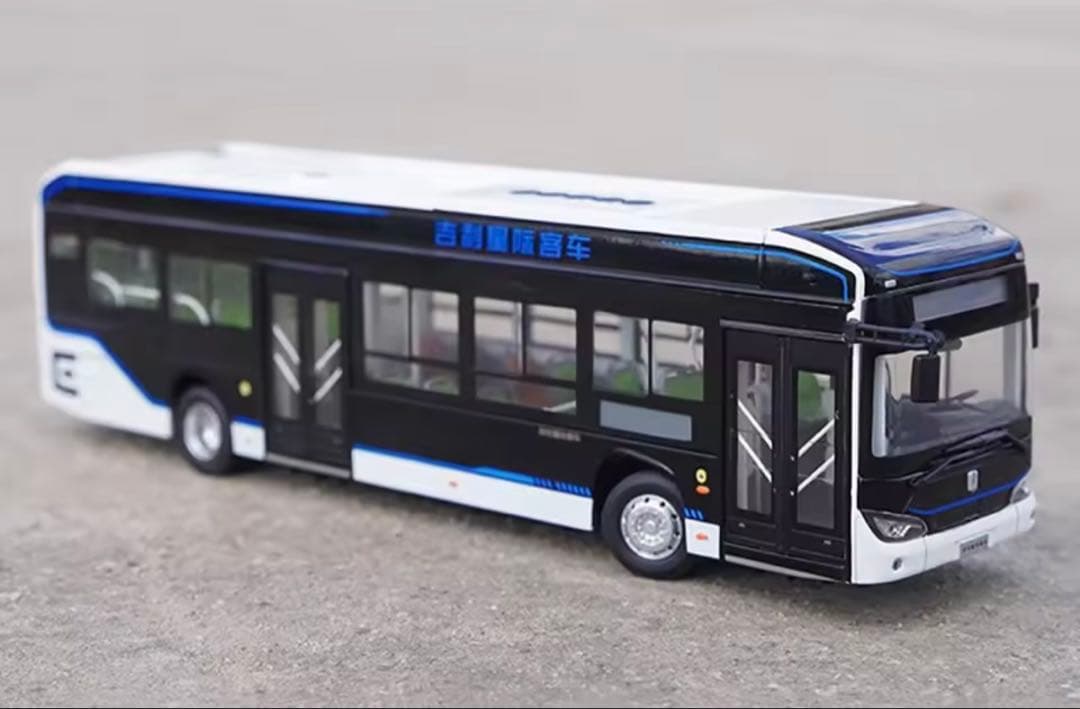 バスモデ1:42スケールバス純電気バスモデル
