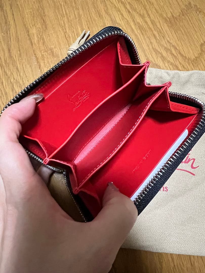 新品 Christian Louboutin ケース・小銭入れ