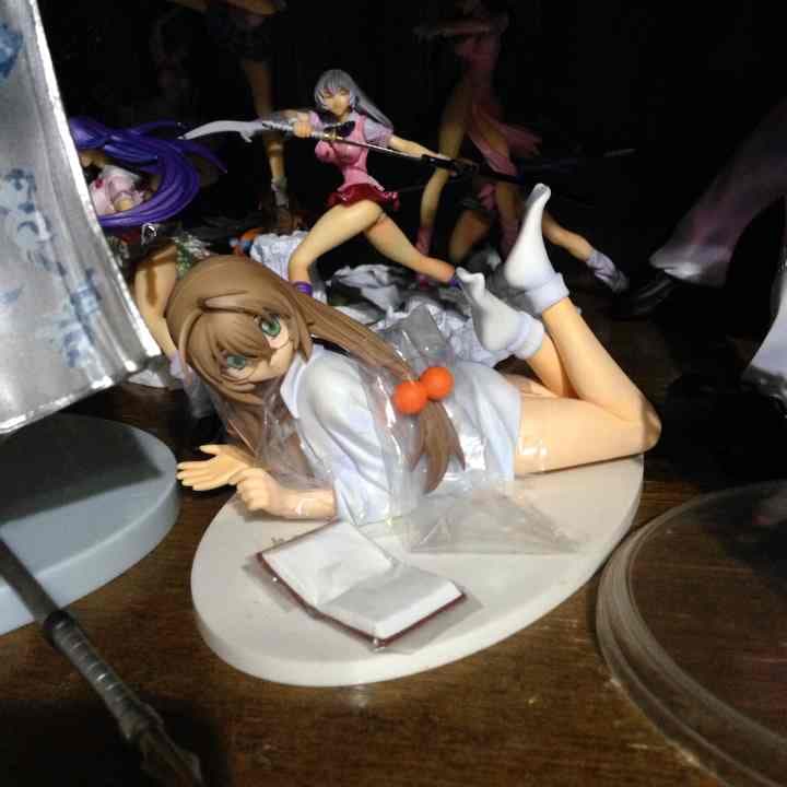 一騎当千 劉備玄徳 フィギュア 中古