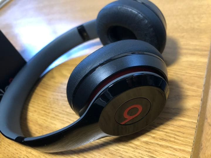 beats solo2 ヘッドホン