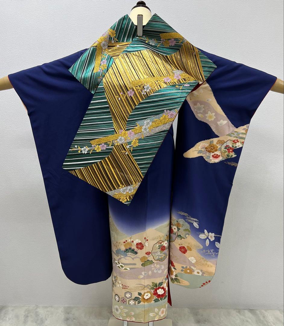 小柄な方に♪ 振り袖　フルセット　長襦袢付　成人式　金彩加工　刺繍入　724
