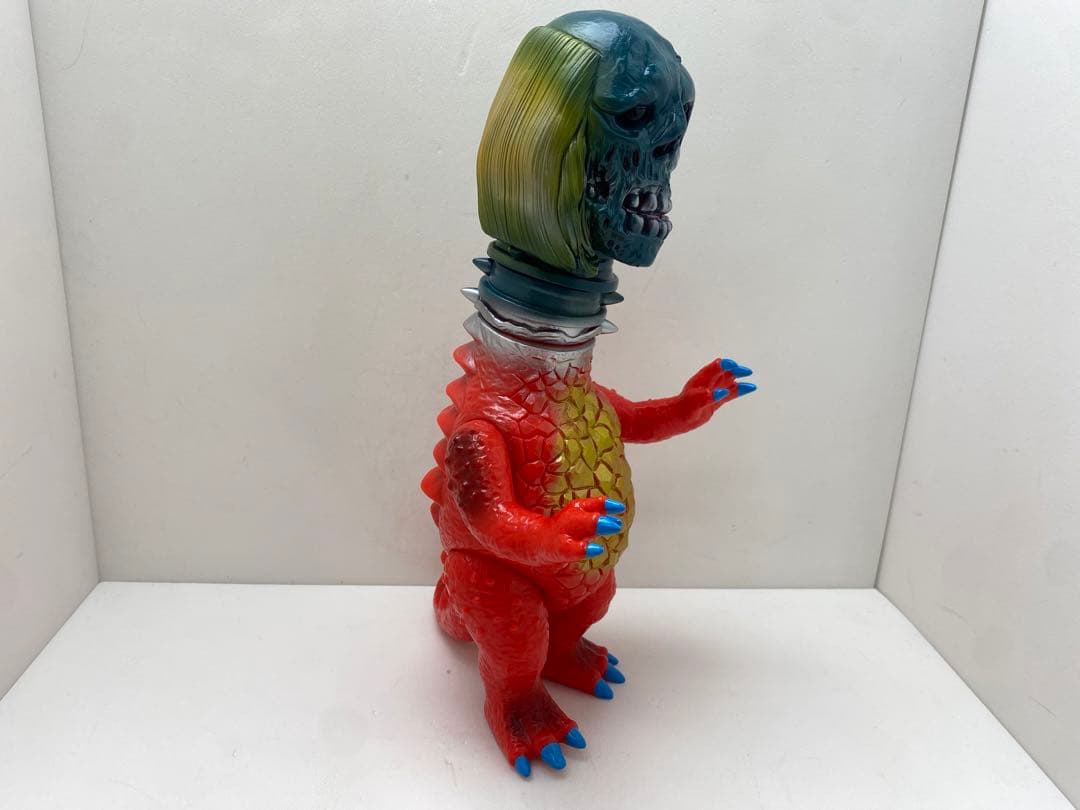 【ソフビ】ZOLLMEN 最終話再生怪獣　【バーストロン】