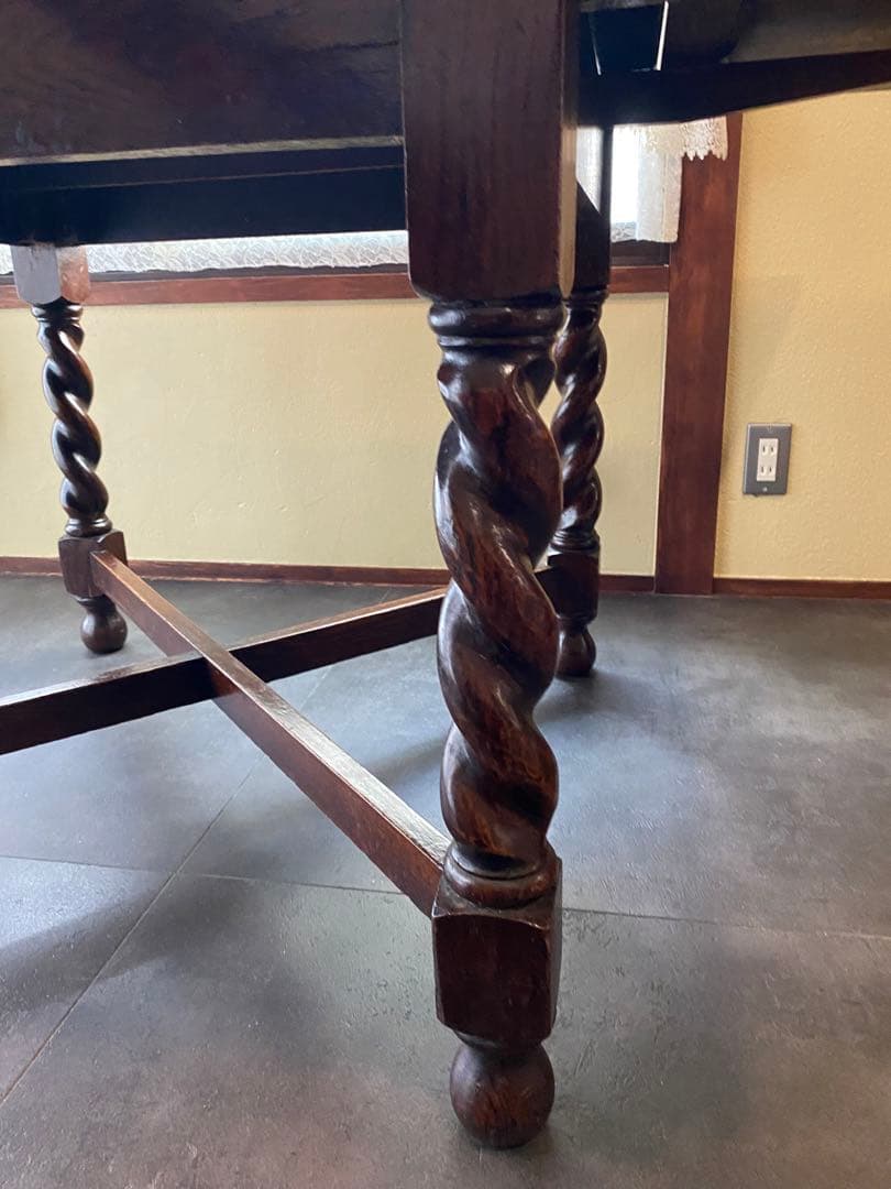 送料込み三越イギリスアンティークテーブル（伸縮可能）