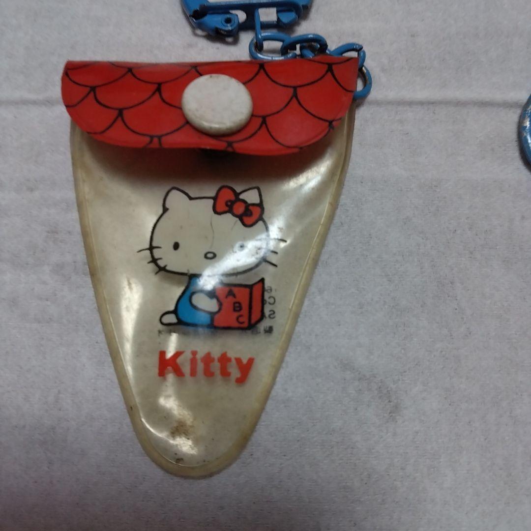 ハローキティ　 はさみ ケース付き