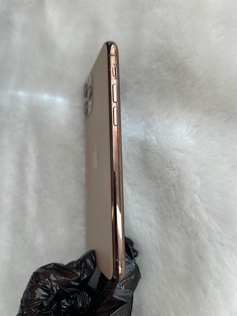 【SIMフリー】Apple iPhone 11 Pro ゴールド　64G