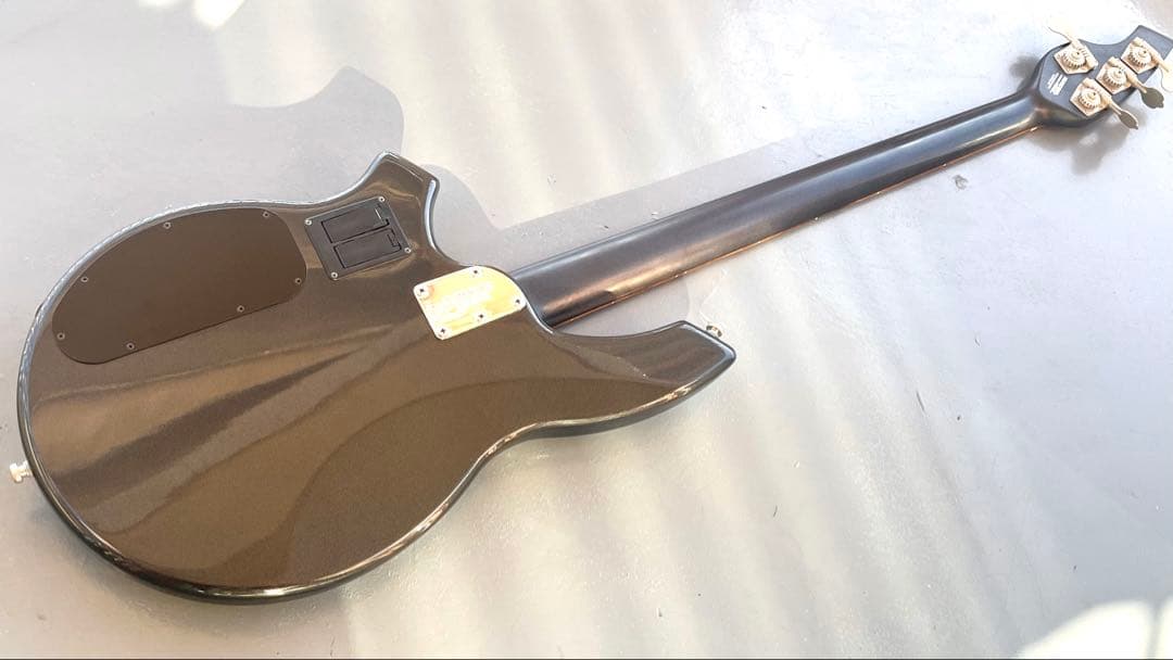 Music Man Bongo 4HH USA製 ’04 ミュージックマン