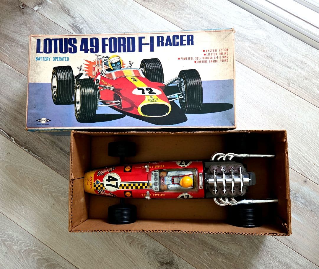ブリキの車 LOTUS 49 FORD F-1 RACER バッテリー駆動