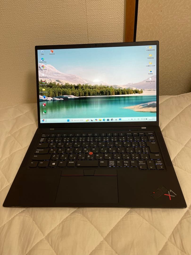 2022年式/美品/バッテリー優良/Lenovo X1 Gen 9 第11世代