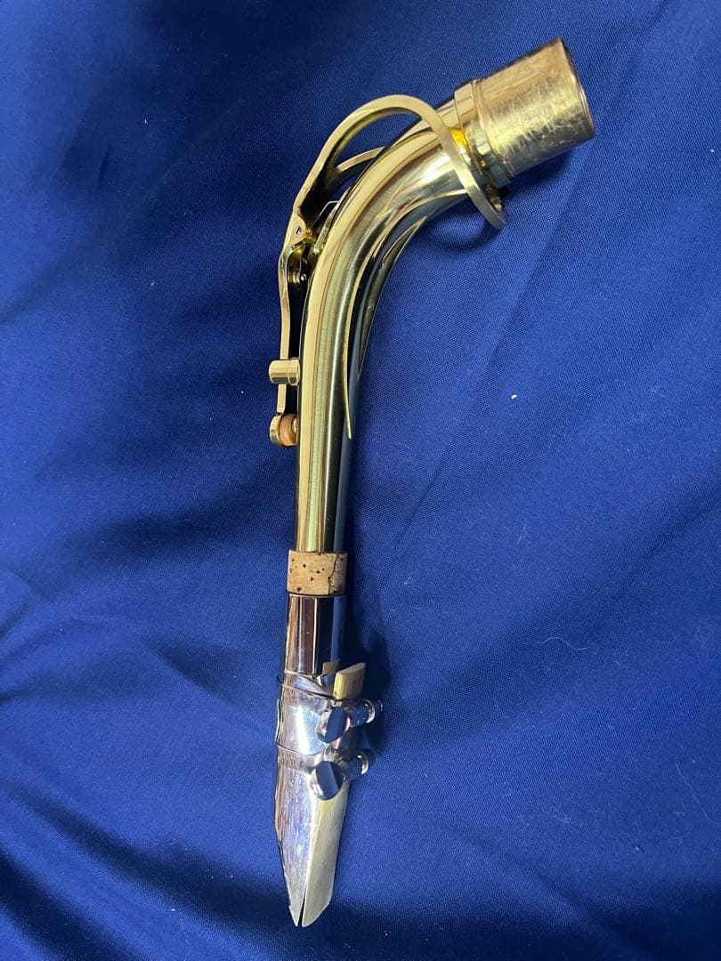 MINERVA アルトサックス セミハードケース付き