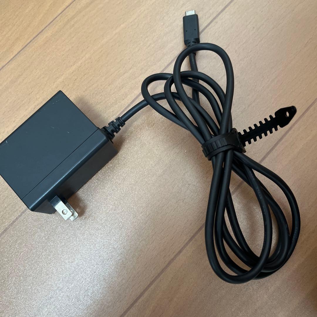 Nintendo Switch 本体 青・赤➕ジョイコンつき