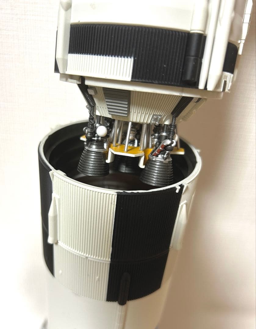 大人の超合金『アポロ11号&サターンV型ロケット』