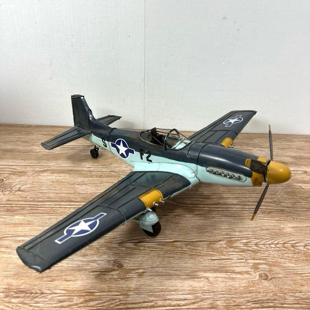 ブリキのおもちゃ 飛行機 戦闘機 F2