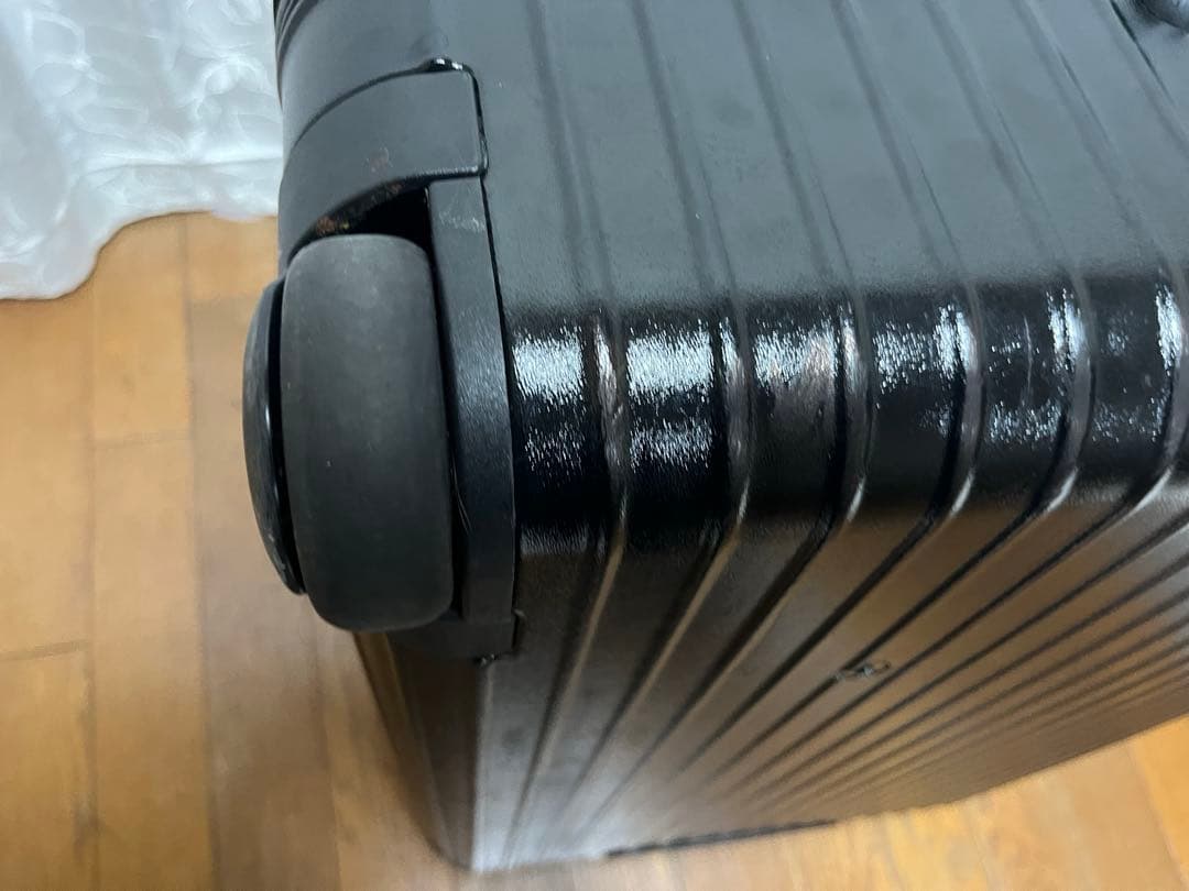 60L RIMOWA リモワ サルサ キャリーケース　ブラック　美品