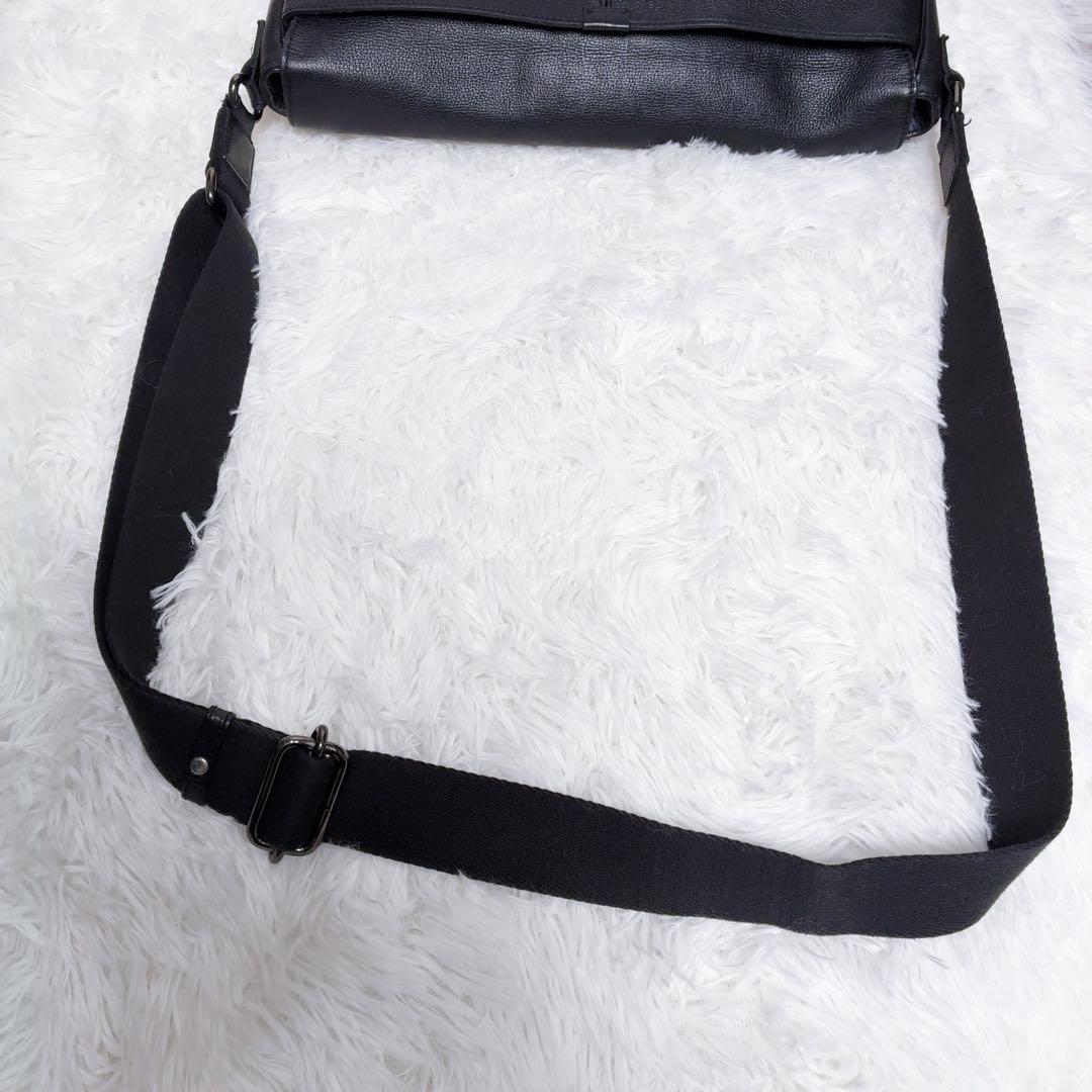 BURBERRY BLACK LABEL ショルダーバッグ 黒 ビジネス レザー