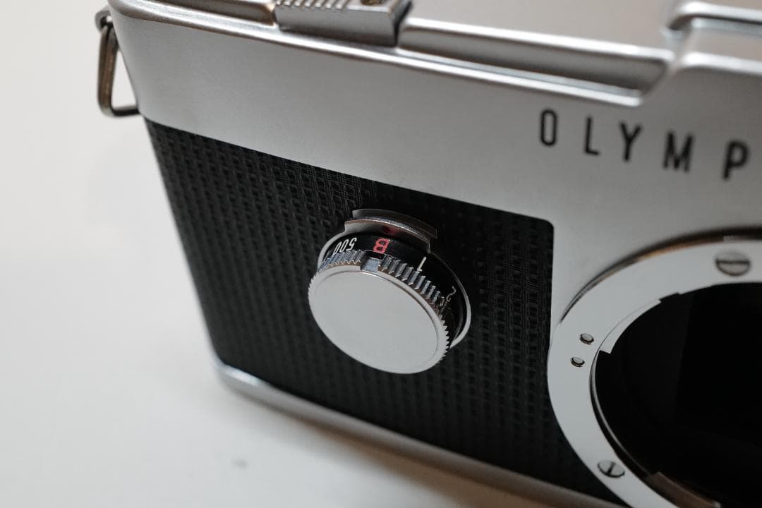 整備済 オリンパス OLYMPUS PEN-F ハーフフィルムカメラボディ