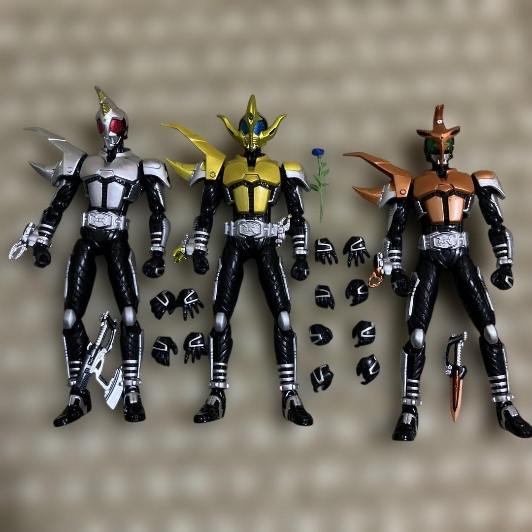 S.H.フィギュアーツ 仮面ライダー コーカサス ヘラクス ケタロス セット