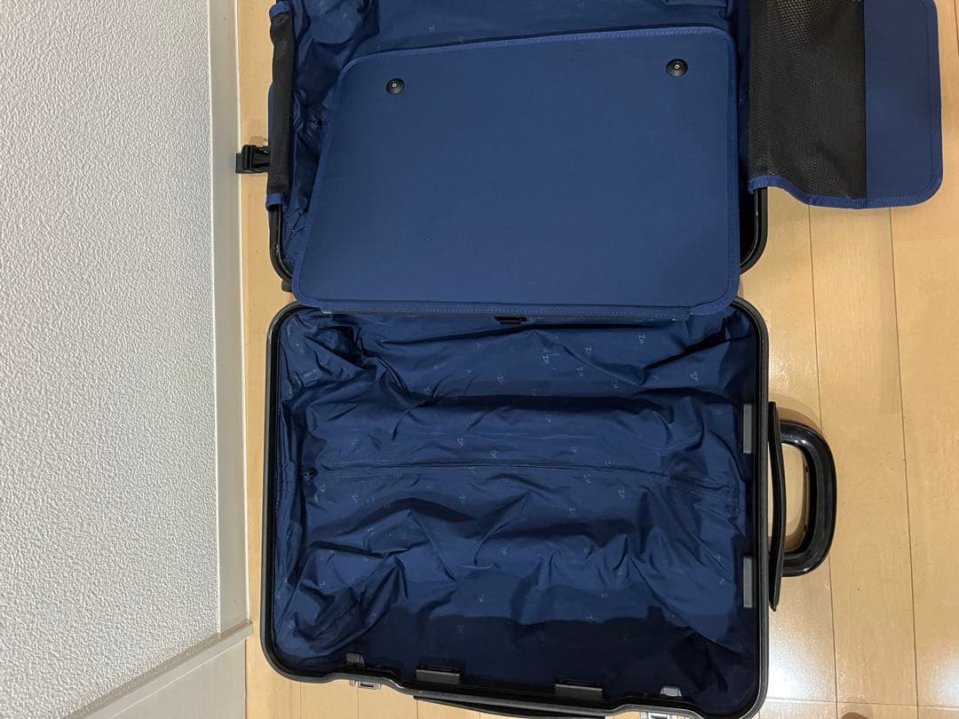 【訳あり】ゼロハリバートンスーツケース