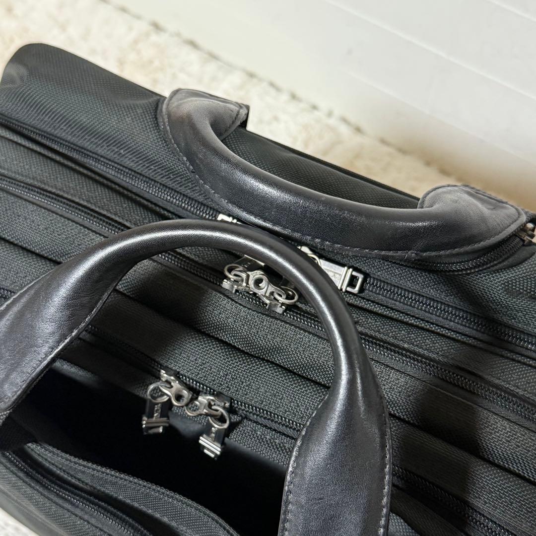 ⭐️極美品⭐️　TUMI　ホイールアウェイ　キャリーケース　26004D4 黒
