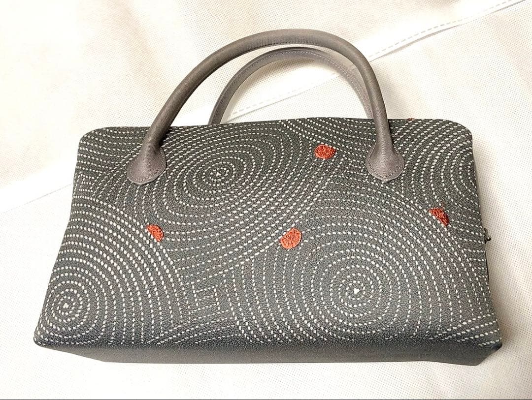 和装用バッグ グレー 渦巻き模様　未使用品