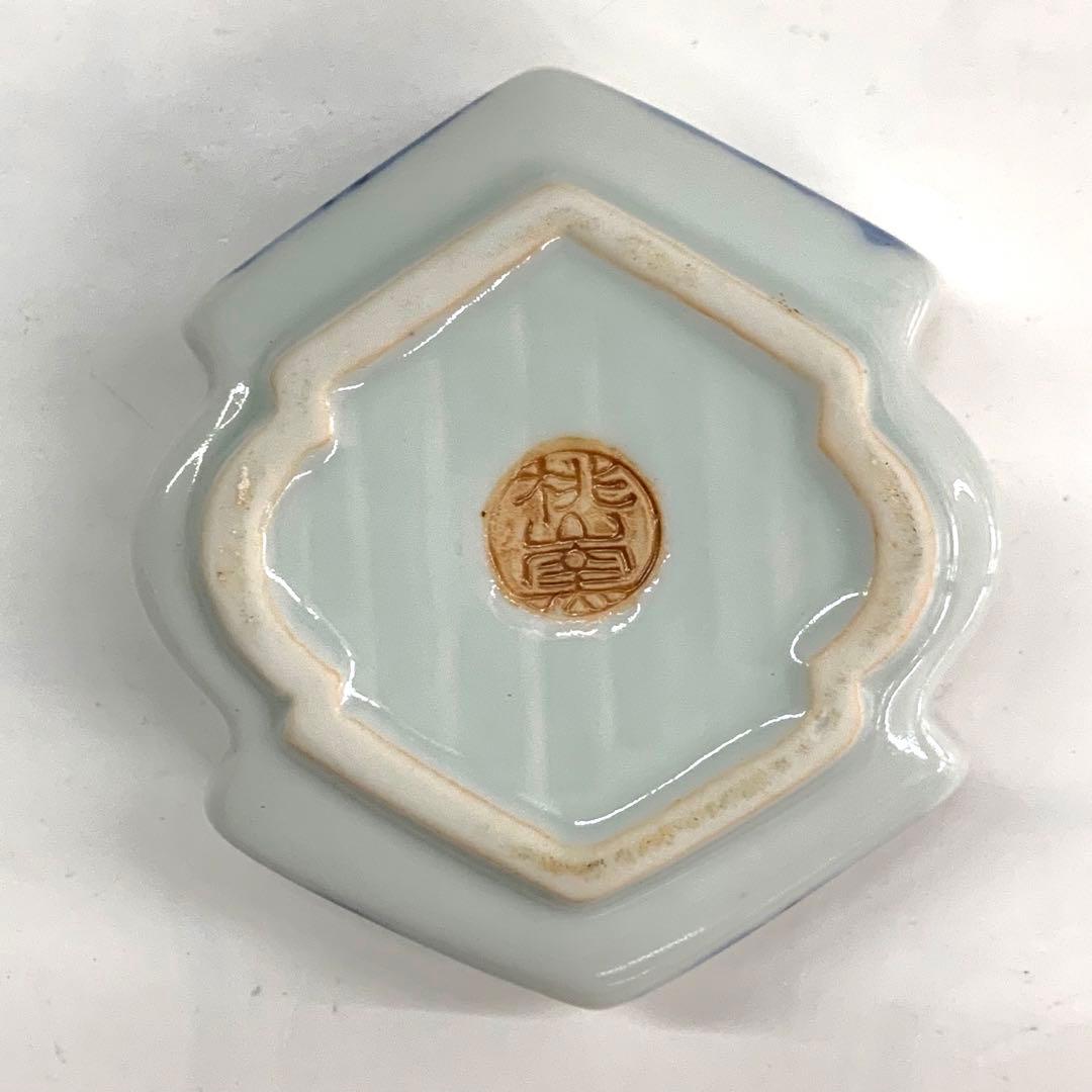 【香合　染付　松皮菱】平安桃山窯