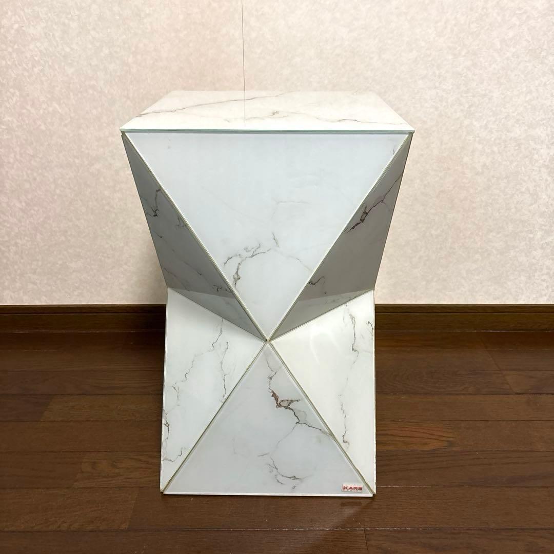 【美品】KARE ラグジュアリートライアングル マーブル サイドテーブル 廃盤品