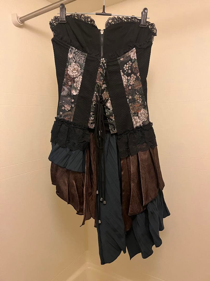 QutieFrash コルセット・スカートセット