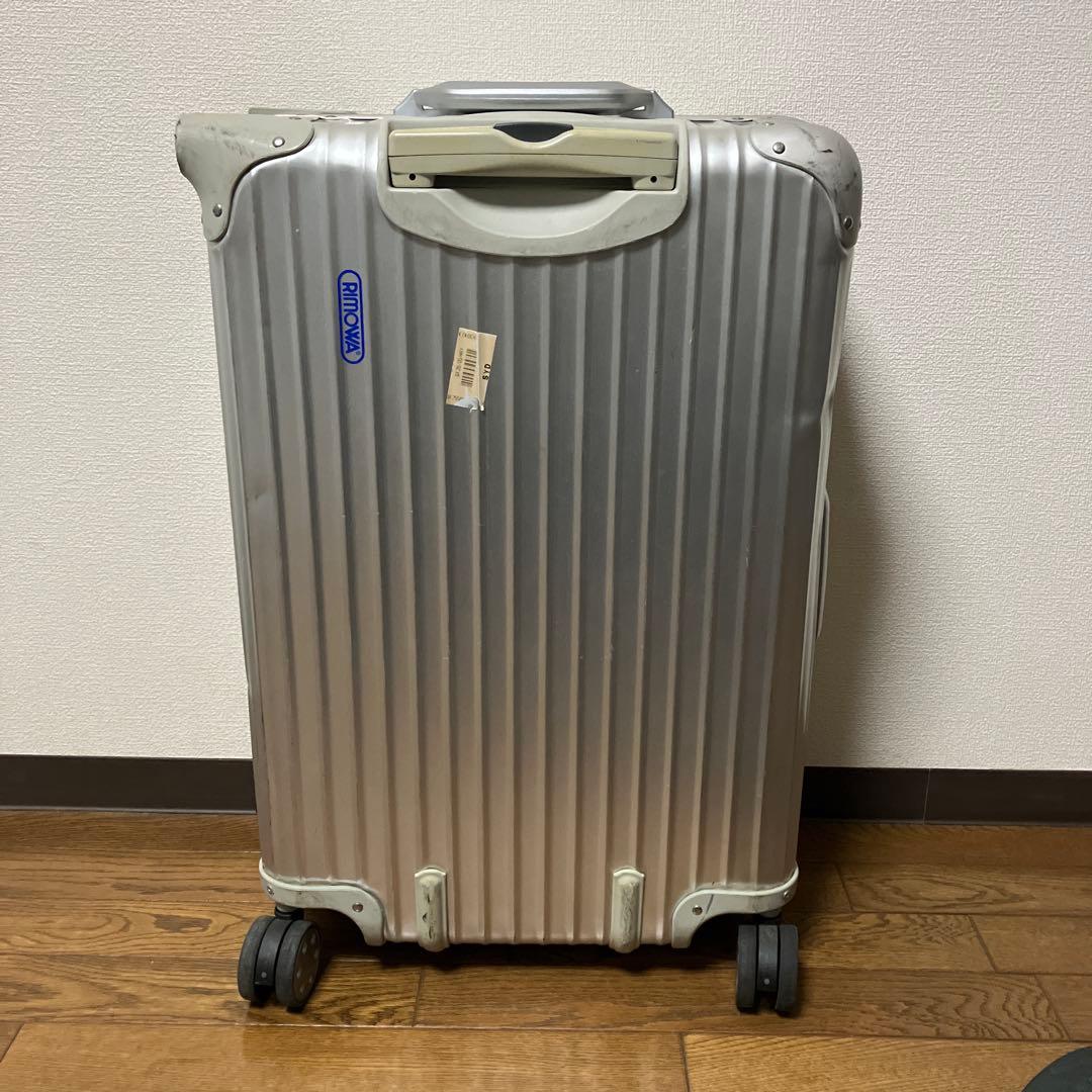 RIMOWA シルバー 中型キャリーケース