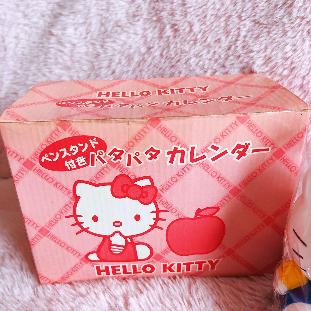 希少レア　ハローキティ　パタパタカレンダー　ペンスタンド付き　2006 サンリオ