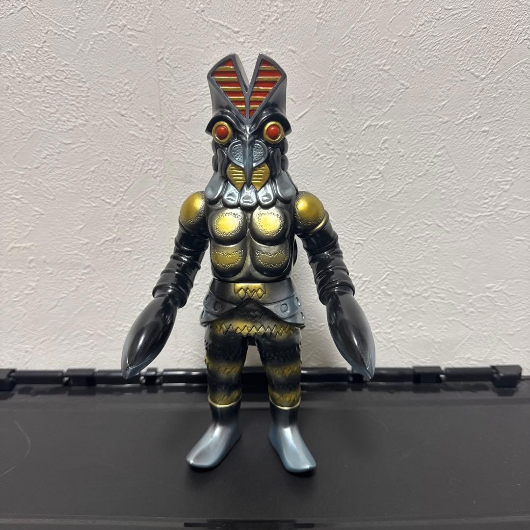 怪獣郷　バルタン星人JR