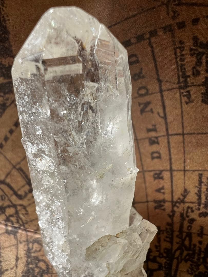 龍脈の精髄 ⭐︎水晶「共鳴する光の柱」